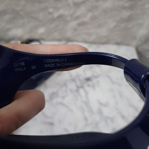 Coach Women’s Navy Blue Gold Phila Jelly Thong Sandals Size 8B - Picture 5 of 6